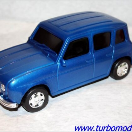 Renault 4 Dickie Plasic model