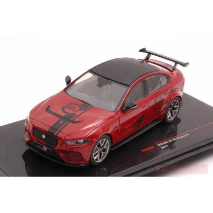 Jaguar XE SV Project 8 1/43 Ixo