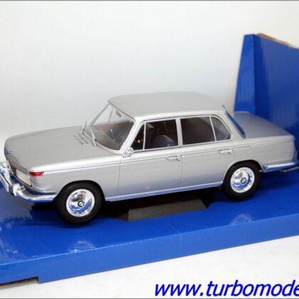 BMW 2000 Tilux 1/18 Model Car Group