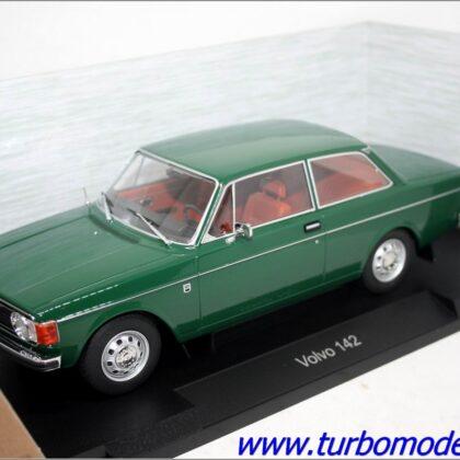 Volvo 142 1973 donkergroen 1/18 Model Car Group
