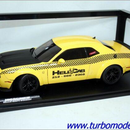 Dodge Challenger SRT 1/18 Solido